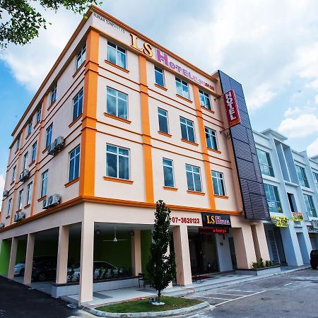 Ls Hotel Johor Bahru Exterior photo