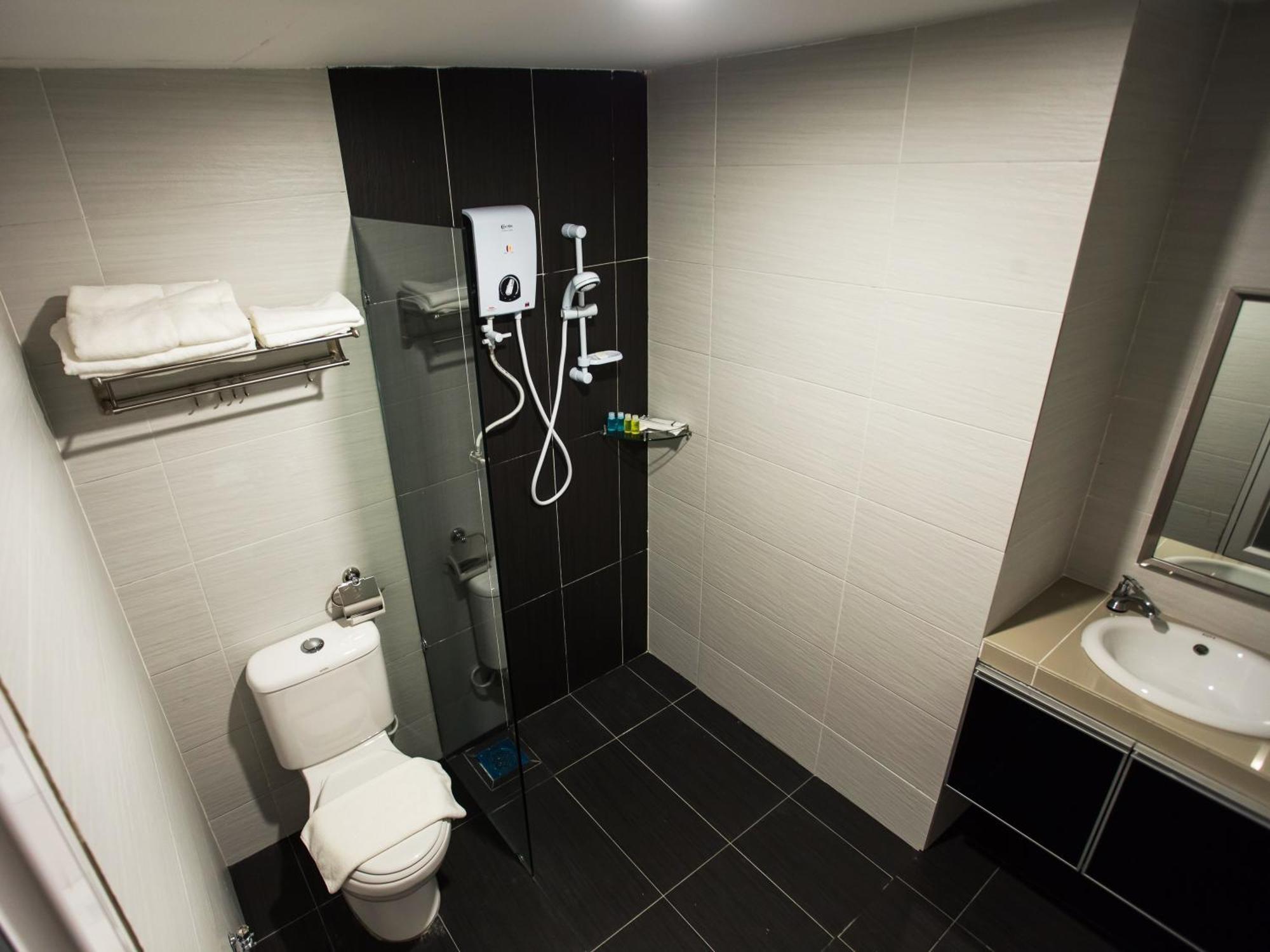 Ls Hotel Johor Bahru Room photo